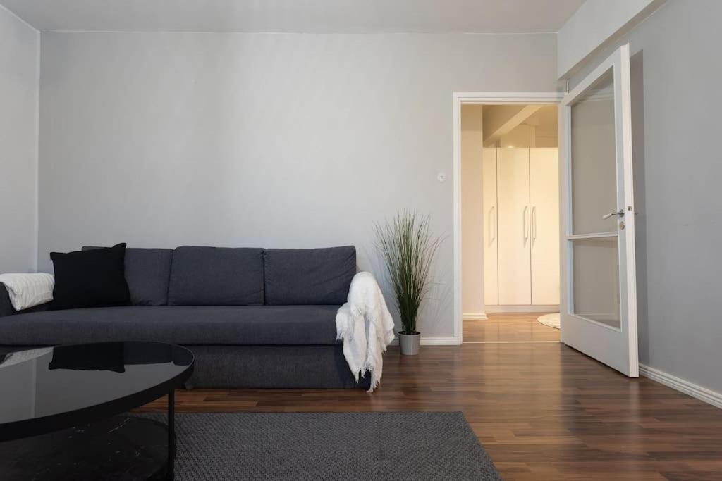 Ferienwohnung Tilava Huoneisto Helsingissa Helsinki Exterior foto