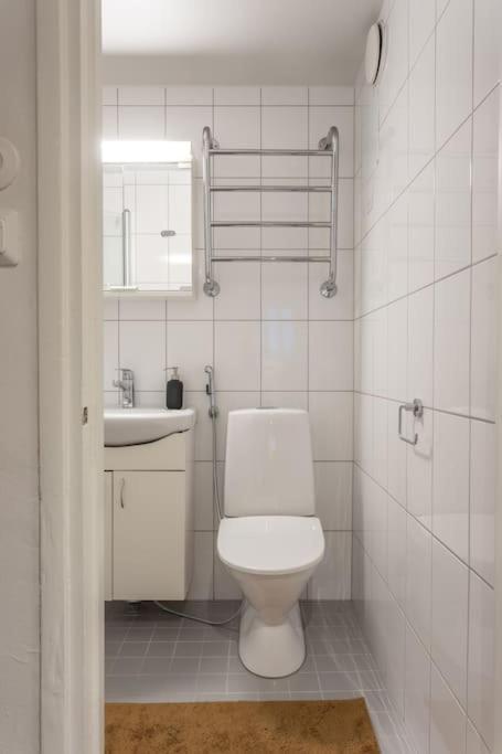 Ferienwohnung Tilava Huoneisto Helsingissa Helsinki Exterior foto
